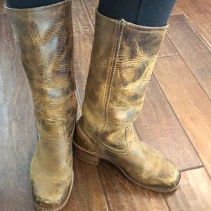 Distressed leather Frye Campus boots